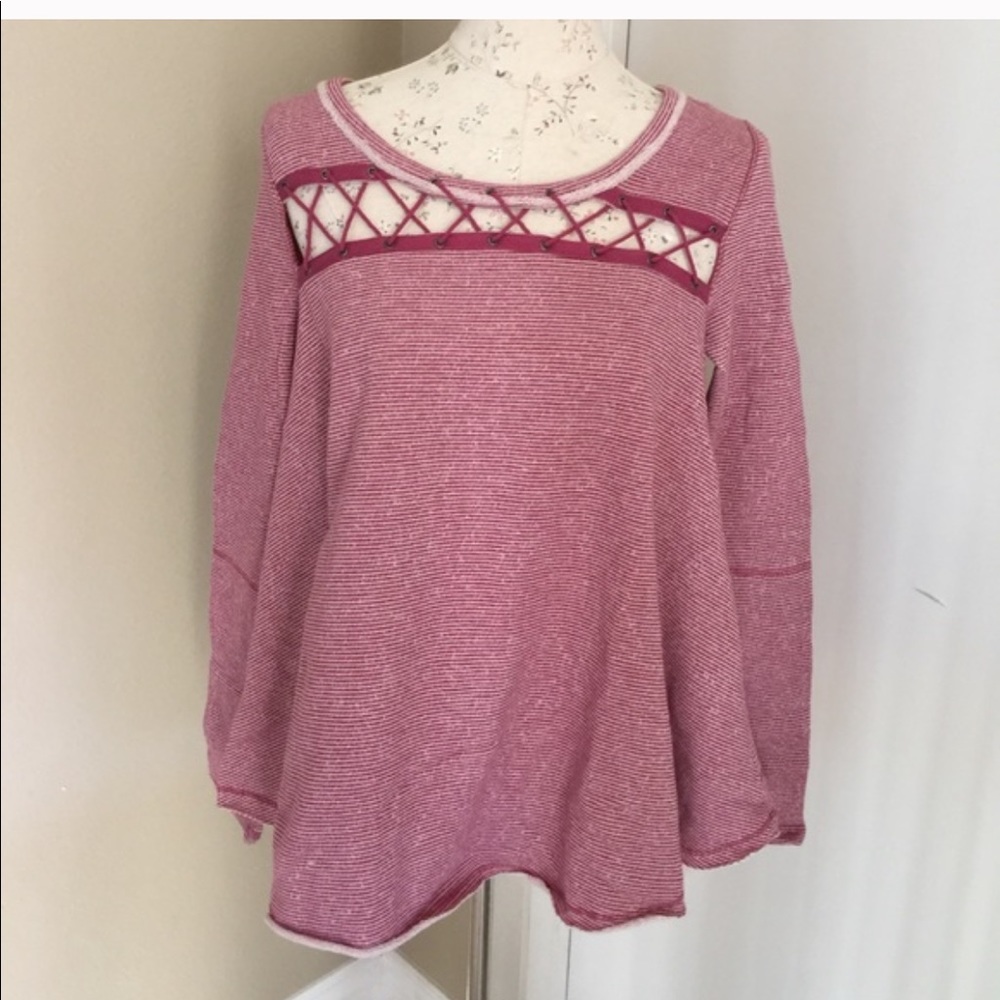 Free people sweatshirt